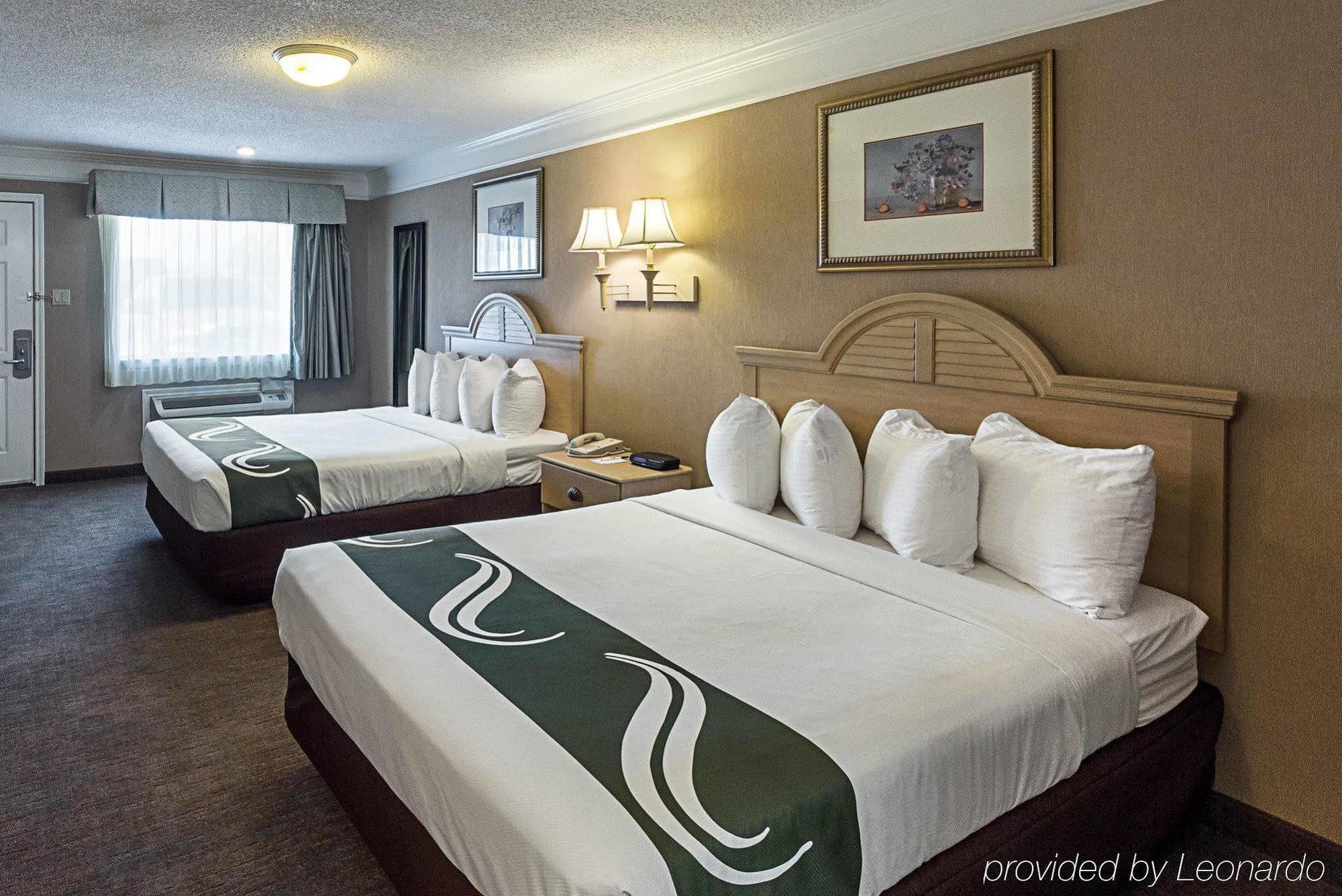 Quality Inn Near Lake Марбл-Фолс Экстерьер фото